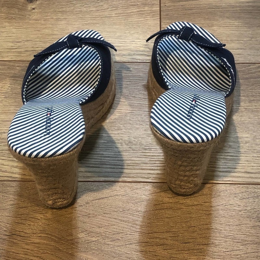 TOMMY Girl Y2K 2000s Denim Logo Slip on Wedge Sandals EUC Size 6.5 - Picture 3 of 10